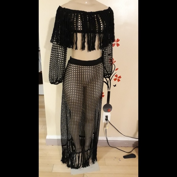 Bathing suit cover up - Picture 3 of 3